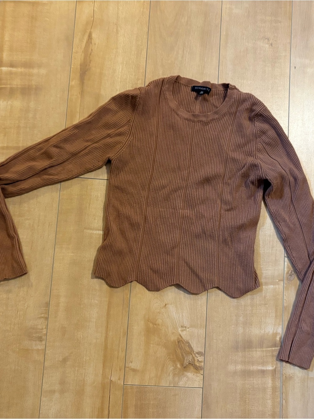 Dynamite Rust Brown Ribbed Long Sleeve Top with Scallop Hem